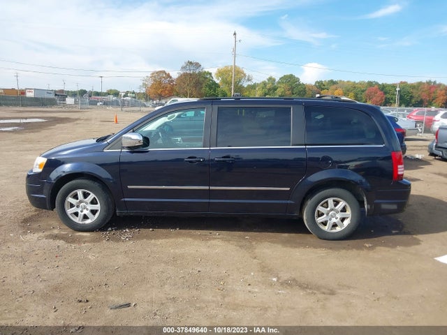 2010 CHRYSLER TOWN & COUNTRY TOURING PLUS VIN: 2A4RR8D13AR415233