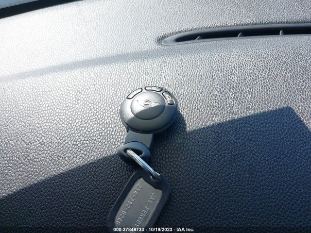 2013 MINI COOPER HARDTOP WMWSU3C51DT689263 Photo 10