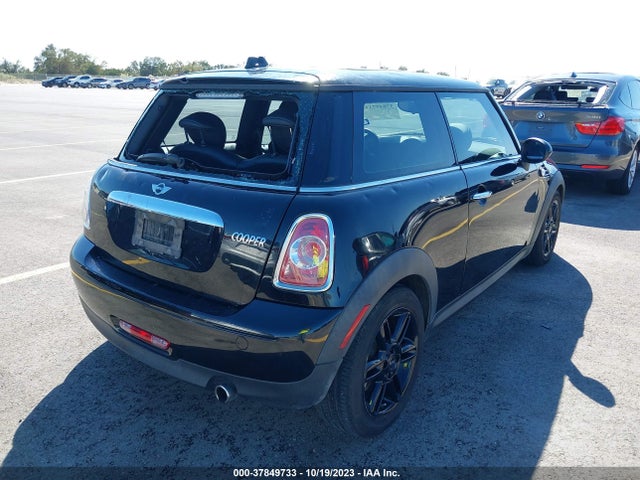 2013 MINI COOPER HARDTOP WMWSU3C51DT689263 Photo 3