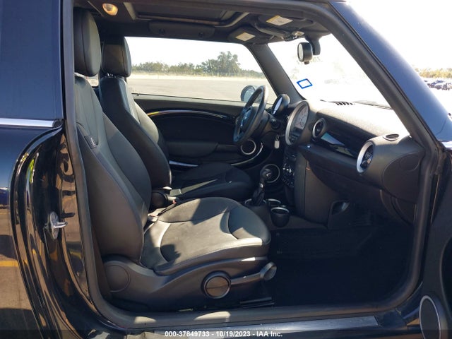 2013 MINI COOPER HARDTOP WMWSU3C51DT689263 Photo 4