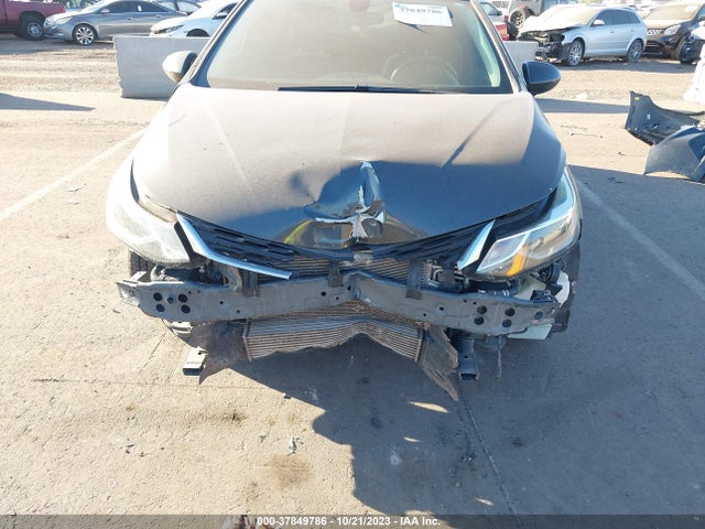 2018 CHEVROLET CRUZE LT AUTO VIN: 3G1BE6SM7JS639864