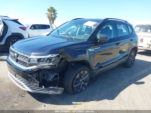 3VVCX7B26NM029069 Volkswagen TAOS S