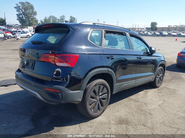 3VVCX7B26NM029069 Volkswagen TAOS S