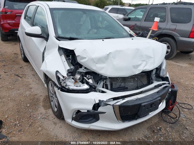 Chevrolet Sonic Lt Auto 2017 1G1JG6SH8H4136993 Image 6