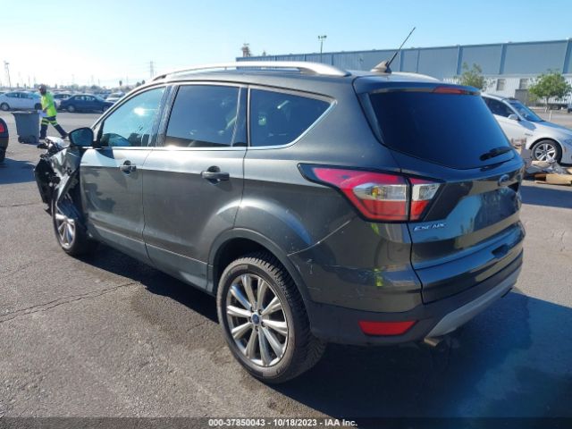 2018 FORD ESCAPE 1FMCU0J96JUD59938 Photo 2