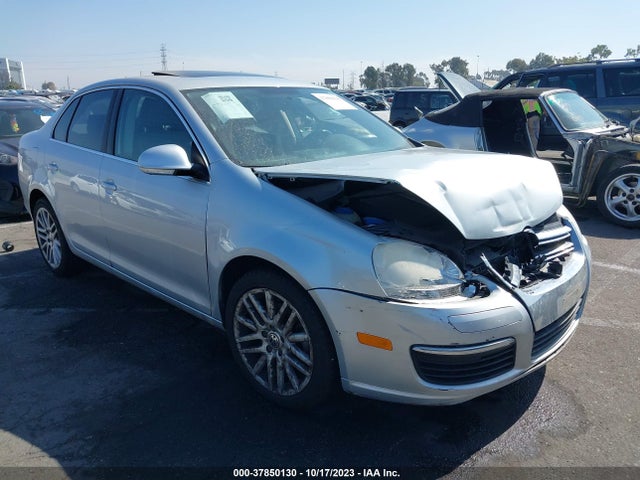 2009 VOLKSWAGEN JETTA SE/SEL VIN: 3VWRM71K89M058708