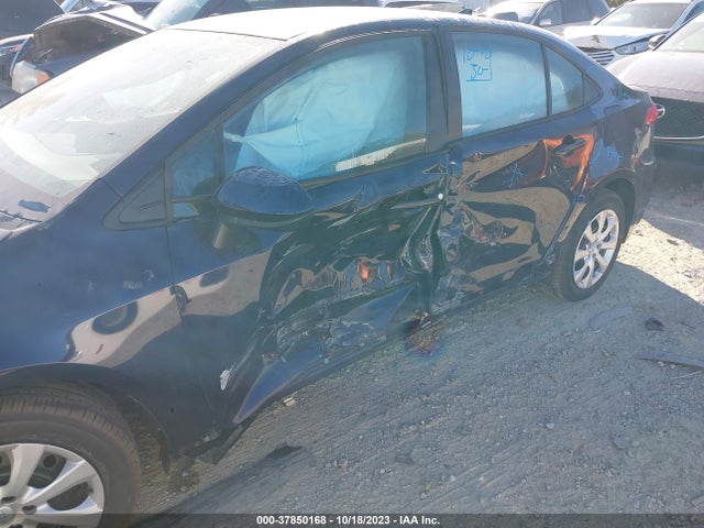 2022 TOYOTA COROLLA LE VIN: 5YFEPMAE5NP342849