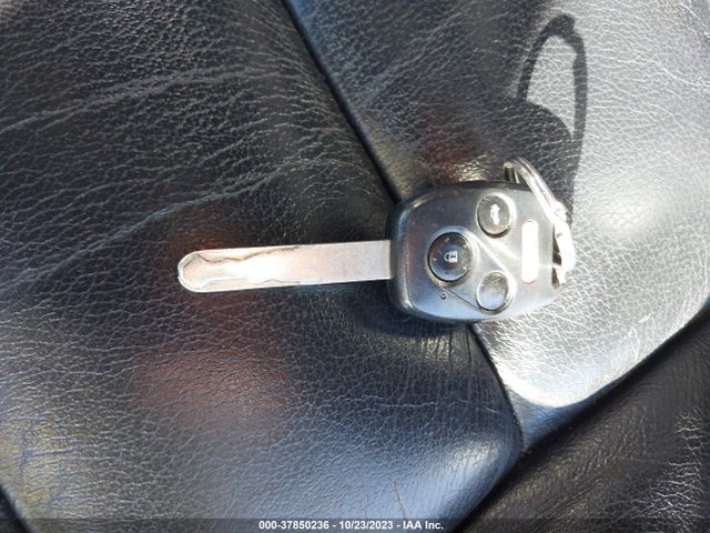 2007 HONDA ACCORD CPE EX-L VIN: 1HGCM82797A006430