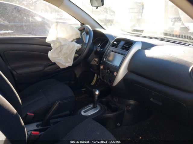 3N1CN7AP0KL865661 Nissan Versa Sedan Sv