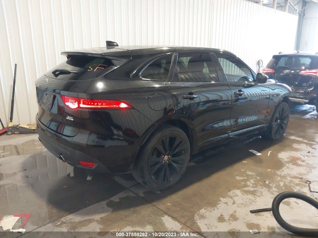 2018 JAGUAR F-PACE SADCL2GX3JA290009 Photo 3
