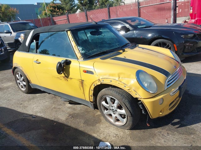 2007 MINI COOPER CONVERTIBLE WMWRF33517TG17737 Photo 0