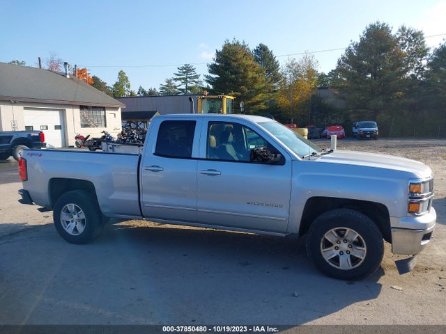 2015 CHEVROLET SILVERADO 1500 1LT VIN: 1GCVKREC7FZ148433