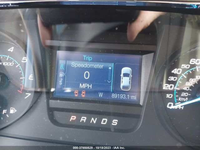 1FAHP2D82JG124005 Ford TAURUS SE
