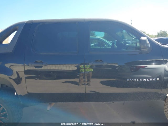 2009 CHEVROLET AVALANCHE 1500 LS VIN: 3GNEC12019G208596