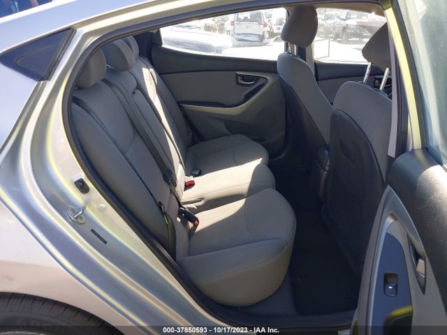 Hyundai ELANTRA SE 2015 5NPDH4AE3FH550669 Image 8