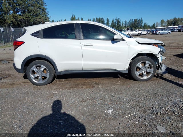 Honda HR-V LX 2017 3CZRU6H30HM710970 Image 14
