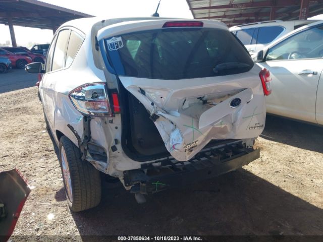 1FADP5AU0JL104621 Ford C-max Hybrid Se