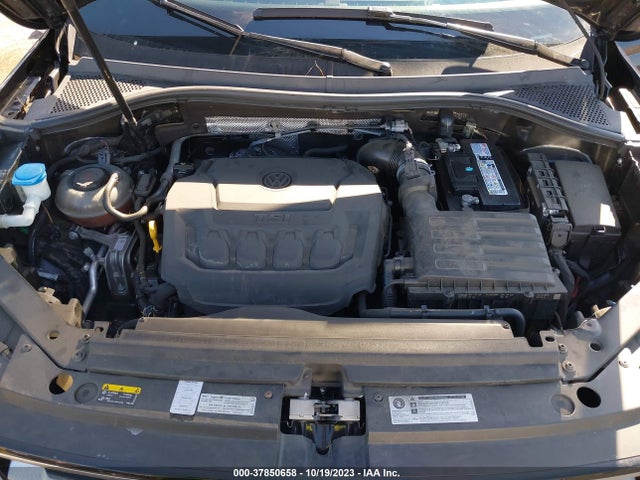 3VV1B7AX3KM029870 Volkswagen TIGUAN S