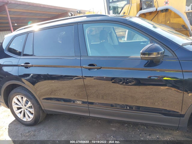 3VV1B7AX3KM029870 Volkswagen TIGUAN S
