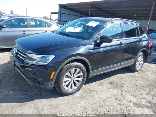 3VV1B7AX3KM029870 Volkswagen TIGUAN S