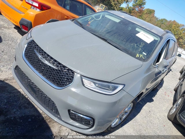 Chrysler Pacifica Touring L 2022 аукцион фото