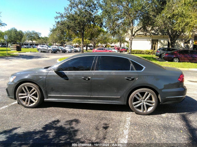 2017 VOLKSWAGEN PASSAT R-LINE W/COMFORT PKG VIN: 1VWDT7A39HC010110