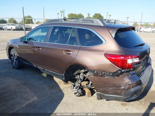 Subaru Outback Limited 2019 4S4BSANC0K3261315 Image 6