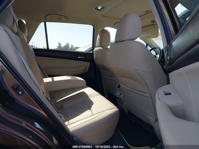 Subaru Outback Limited 2019 4S4BSANC0K3261315 Image 8