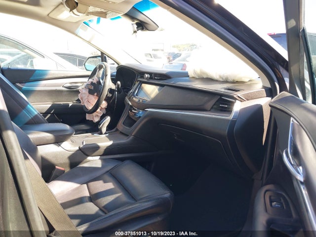 1GYKNCRS1HZ104837 Cadillac Xt5 Premium Luxury Fwd