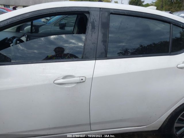 3N1CN8EVXML922420 Nissan VERSA SV