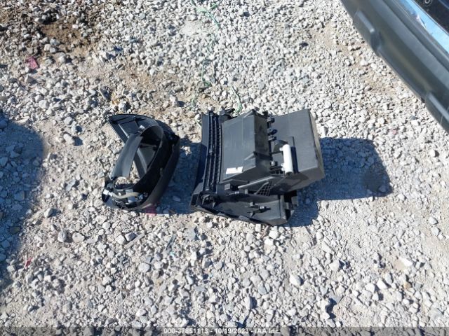 5N1DR2MM1JC625941 Nissan Pathfinder Sv