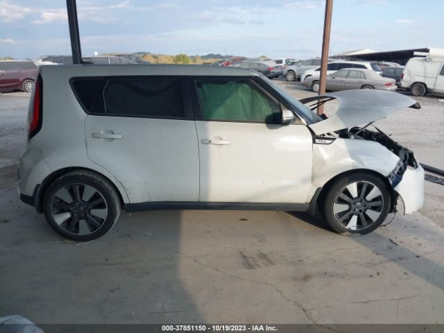 KNDJX3A56F7115648 KIA Soul !