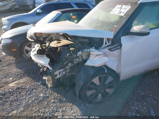 KNDJX3A56F7115648 KIA Soul !
