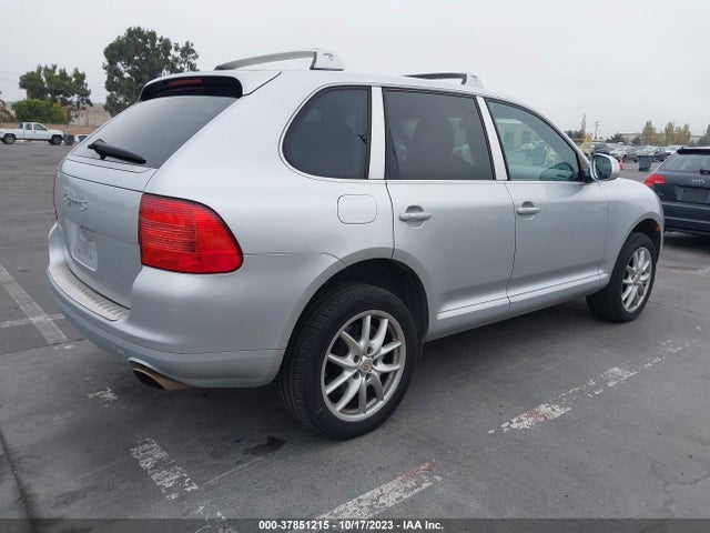 2005 PORSCHE CAYENNE WP1AB29P75LA63207 Photo 3