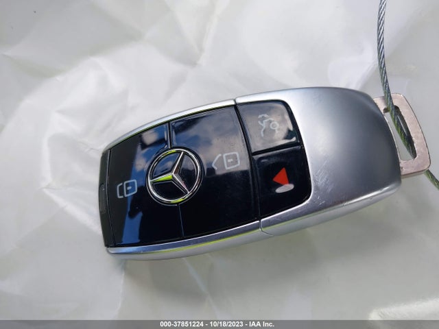 2017 MERCEDES-BENZ E 300 4MATIC VIN: WDDZF4KB2HA106604