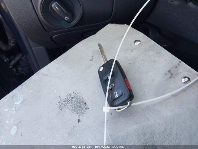 WVWDB7AJ7EW010637 Volkswagen GOLF