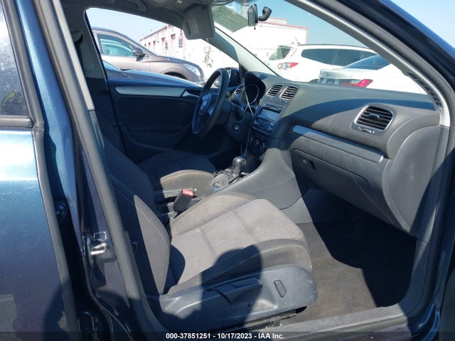 WVWDB7AJ7EW010637 Volkswagen GOLF