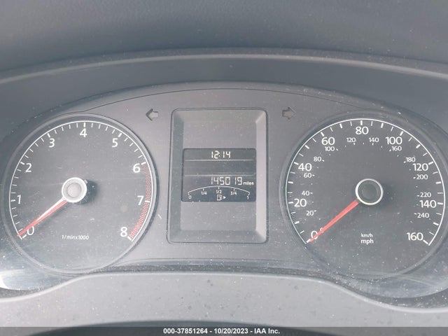 3VW2K7AJ8EM294817 Volkswagen Jetta Sedan S