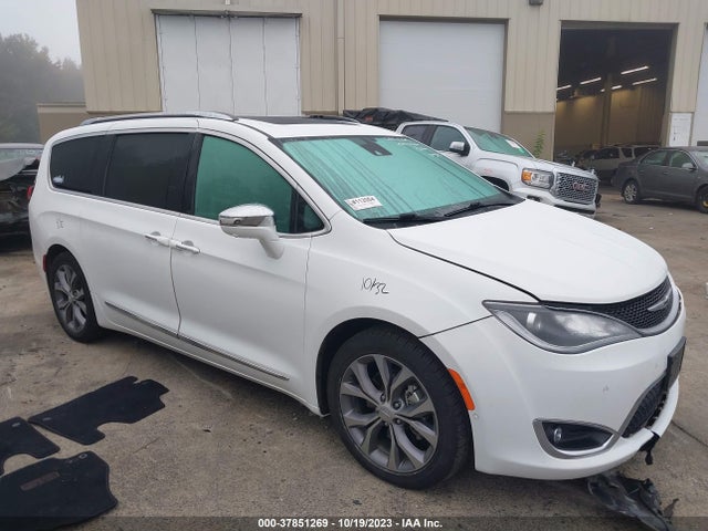 Chrysler Pacifica 35th Anniversary Limited 2020 2C4RC1GG2LR116804 Image 13