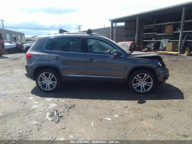 WVGAV7AXXGW532756 Volkswagen Tiguan Sel