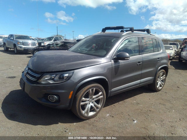 WVGAV7AXXGW532756 Volkswagen Tiguan Sel