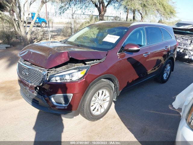 KIA SORENTO LX 2017 5XYPG4A34HG269182 Image 2