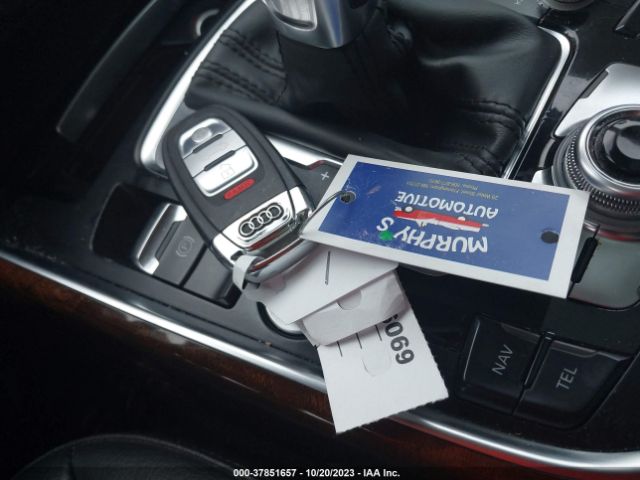 WA1LFAFP8FA043343 Audi Q5 Premium Plus