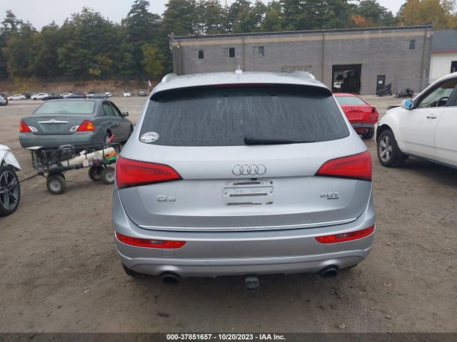 WA1LFAFP8FA043343 Audi Q5 Premium Plus