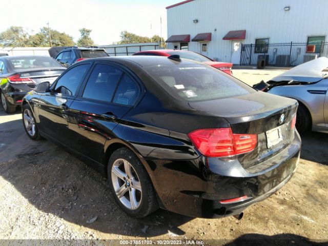 WBA3B1C54EP680050 BMW 3 Series 320i