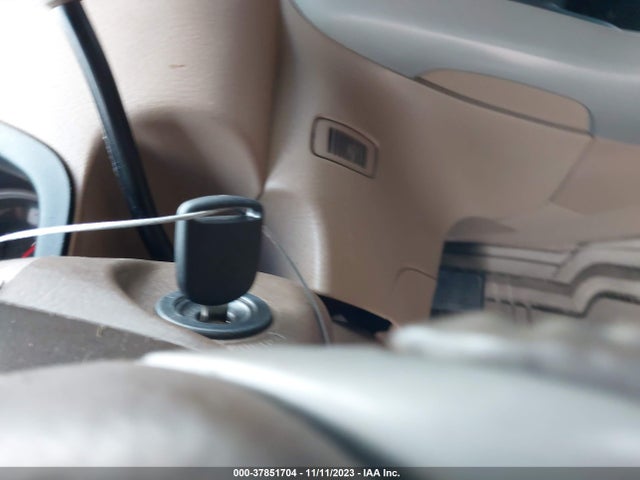 2008 HONDA PILOT EX-L VIN: 5FNYF28528B029364