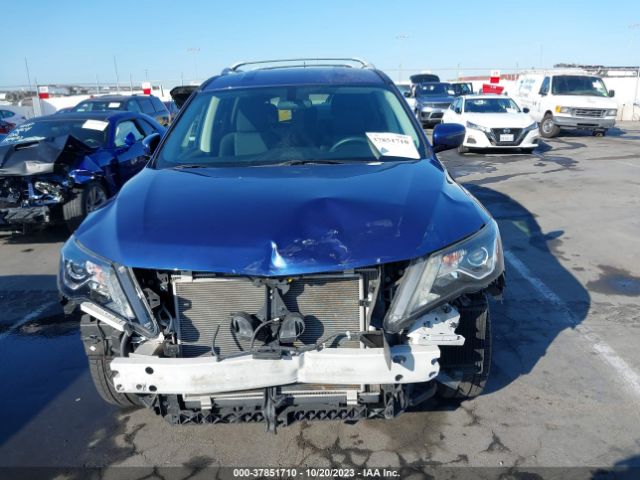 5N1DR2MN5HC671209 Nissan Pathfinder S