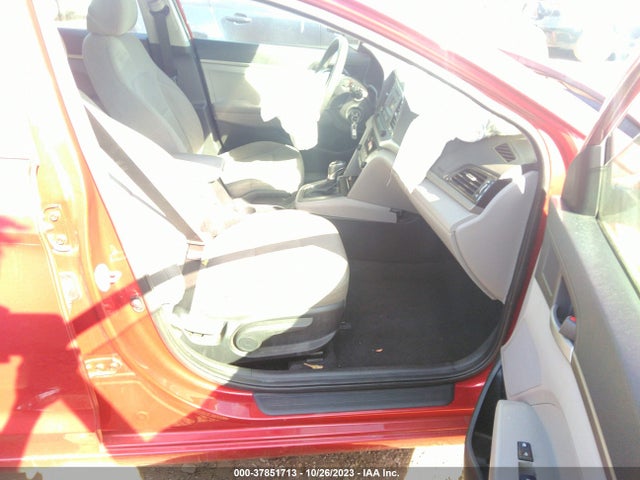 Hyundai ELANTRA SE 2017 5NPD74LF7HH136659 Image 5