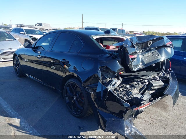 ZARFAMBN4L7626854 Alfa Romeo Giulia Ti Rwd