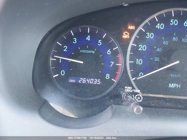 2010 TOYOTA SIENNA CE/LE VIN: 5TDKK4CC8AS293970